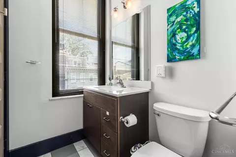 Bath - 1420 Elm St, Cincinnati, OH 45202 photo 3 of 3