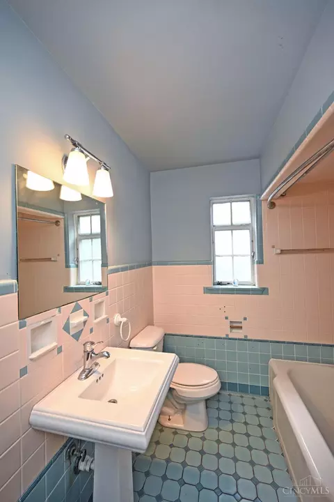 1020 Galbraith Rd, Cincinnati, OH 45231 photo 27