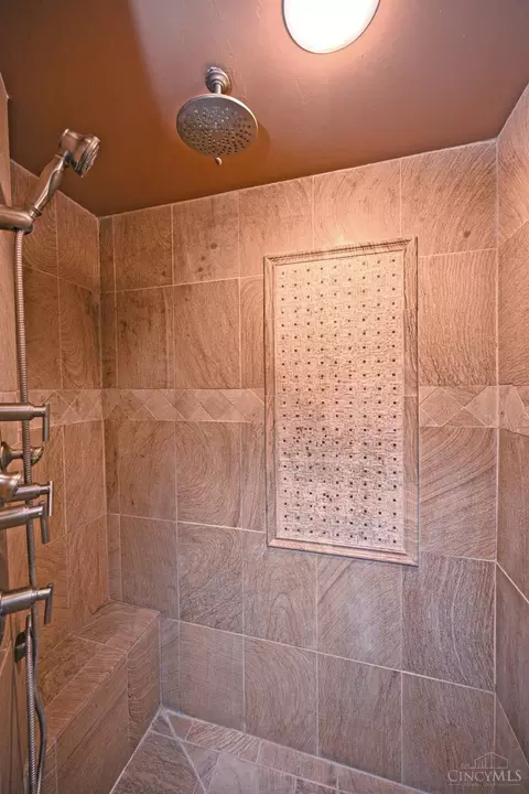1020 Galbraith Rd, Cincinnati, OH 45231 photo 38