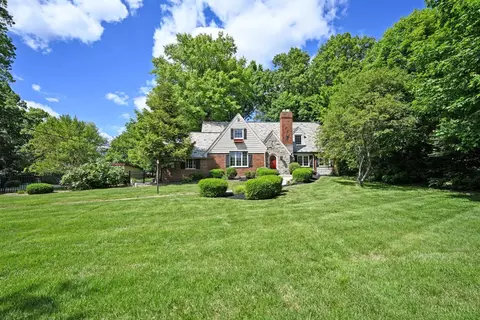 1020 Galbraith Rd, Cincinnati, OH 45231 photo 5