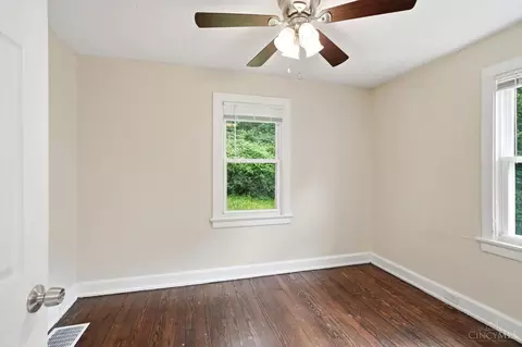 5128 Blaesi St, Cincinnati, OH 45227 photo 8