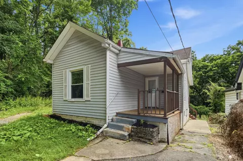 5128 Blaesi St, Cincinnati, OH 45227 photo 1