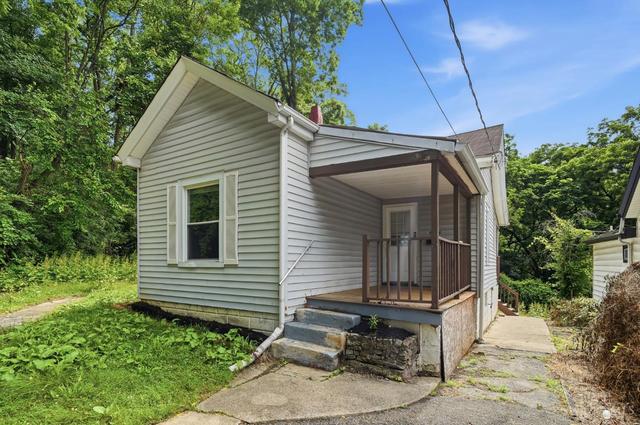 5128 Blaesi St, Cincinnati, OH 45227