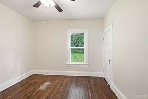 5128 Blaesi St, Cincinnati, OH 45227 photo 5