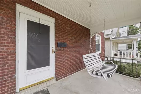 Exterior - 231 Walnut St, Reading, OH 45215 photo 5 of 10