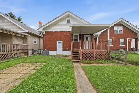 Exterior - 231 Walnut St, Reading, OH 45215 photo 8 of 10