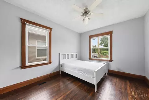 Bedroom - 231 Walnut St, Reading, OH 45215 photo 2 of 5