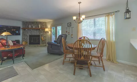 Dining - 8134 Saddleback Pl, Maineville, OH 45039 photo 1 of 3