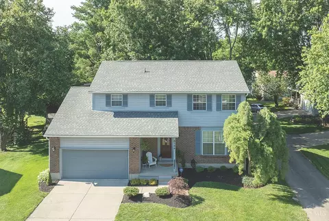 8134 Saddleback Pl, Maineville, OH 45039
