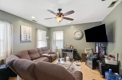 Living - 243 Vine St, Reading, OH 45215 photo 1 of 1