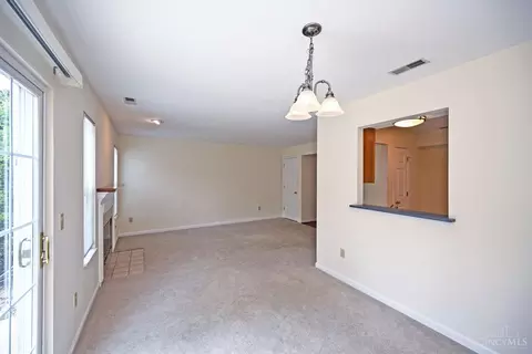 Living - 1109 Wittshire Ln, Cincinnati, OH 45255 photo 5 of 5