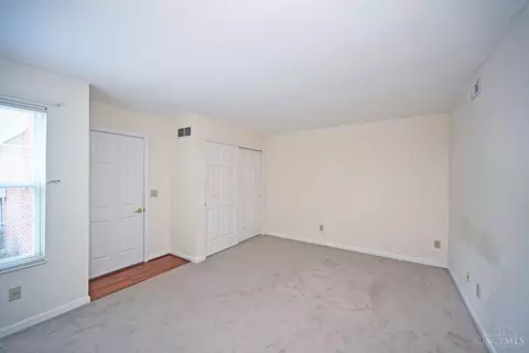 Bedroom - 1109 Wittshire Ln, Cincinnati, OH 45255 photo 1 of 5