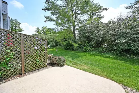 Exterior - 1109 Wittshire Ln, Cincinnati, OH 45255 photo 3 of 8