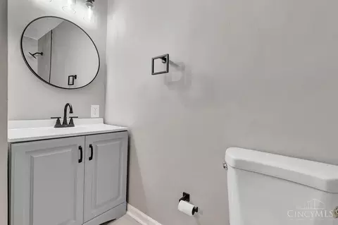 Bath - 1341 Longacre Dr, Forest Park, OH 45240 photo 2 of 3