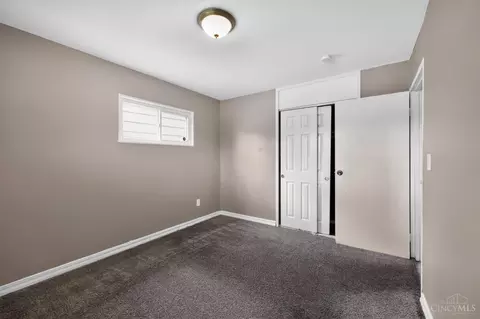 8760 Grenada Dr, Cincinnati, OH 45231 photo 29