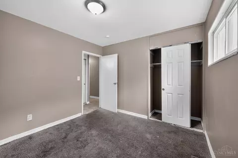 8760 Grenada Dr, Cincinnati, OH 45231 photo 22