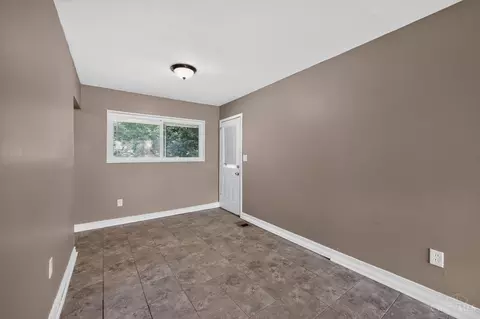 8760 Grenada Dr, Cincinnati, OH 45231 photo 16