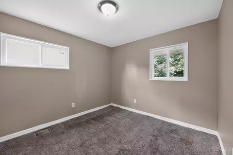 8760 Grenada Dr, Cincinnati, OH 45231 photo 24