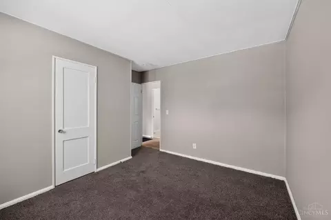 1910 Ashbrook Dr, Cincinnati, OH 45238 photo 15