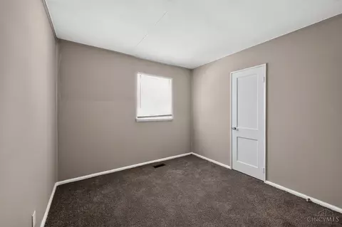 1910 Ashbrook Dr, Cincinnati, OH 45238 photo 18