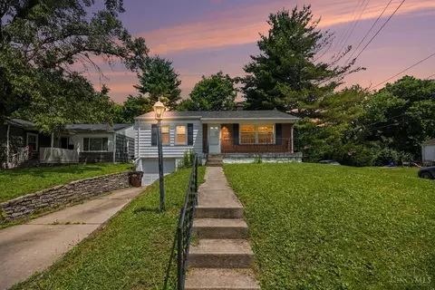Exterior - 6480 Ridgefield Dr, Cincinnati, OH 45224 photo 5 of 7