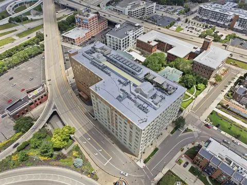 View/Area - 400 Pike St, Cincinnati, OH 45202 photo 7 of 14