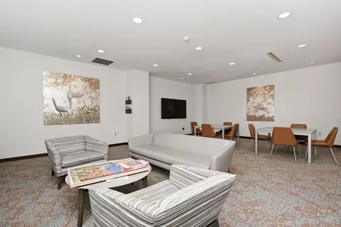 Living - 400 Pike St, Cincinnati, OH 45202 photo 9 of 9