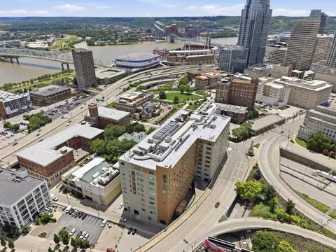 View/Area - 400 Pike St, Cincinnati, OH 45202 photo 10 of 14