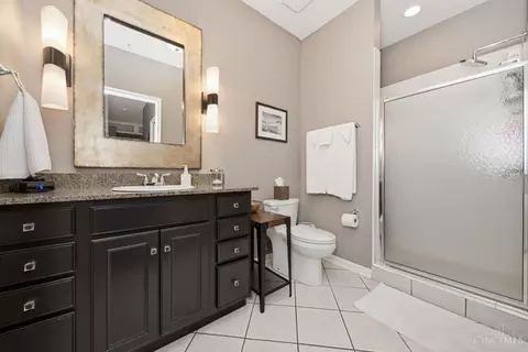 Bath - 400 Pike St, Cincinnati, OH 45202 photo 3 of 4