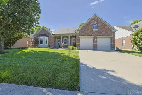 881 Augusta Blvd, Loveland, OH 45140