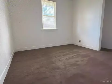 Bedroom - 1829 Parrish Ave, Hamilton, OH 45011 photo 2 of 2