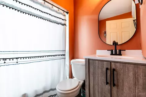 Bath - 3662 Herbert Ave, Cheviot, OH 45211 photo 1 of 3