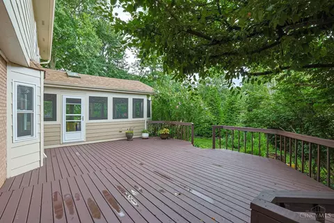Exterior - 11539 Applejack Ct, Cincinnati, OH 45249 photo 5 of 11