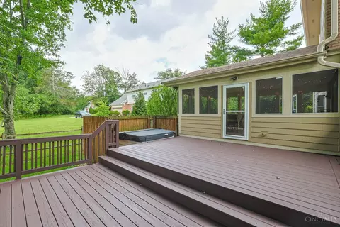 Exterior - 11539 Applejack Ct, Cincinnati, OH 45249 photo 7 of 11