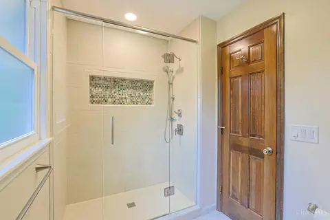 Bath - 11539 Applejack Ct, Cincinnati, OH 45249 photo 2 of 5