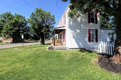 Exterior - 509 Cherry St, Blanchester, OH 45107 photo 6 of 14
