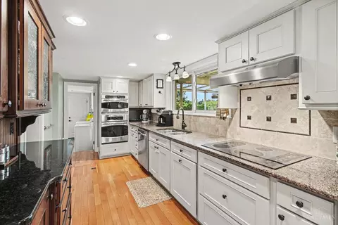 Kitchen - 1862 Fosters Maineville Rd, Morrow, OH 45152 photo 1 of 3
