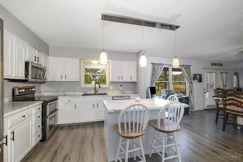 Kitchen - 781 High St, Mount Orab, OH 45154 photo 1 of 2