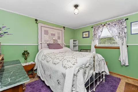 Bedroom - 321 Pleasant Ave, Mount Orab, OH 45154 photo 1 of 7