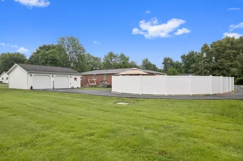 Exterior - 321 Pleasant Ave, Mount Orab, OH 45154 photo 3 of 9