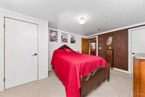 Bedroom - 321 Pleasant Ave, Mount Orab, OH 45154 photo 7 of 7