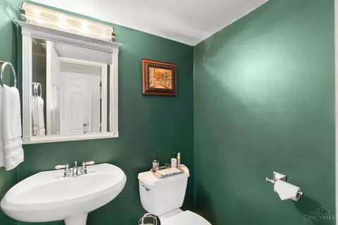 Bath - 1613 Clemson Cir, Cincinnati, OH 45255 photo 1 of 3