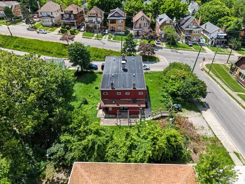 View/Area - 1246 Quebec Rd, Cincinnati, OH 45205 photo 6 of 8