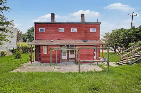 Exterior - 1246 Quebec Rd, Cincinnati, OH 45205 photo 1 of 5