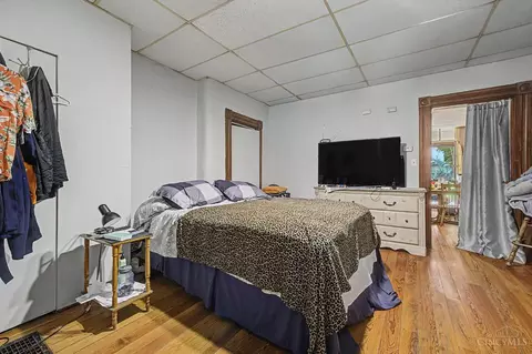 Bedroom - 1246 Quebec Rd, Cincinnati, OH 45205 photo 1 of 4