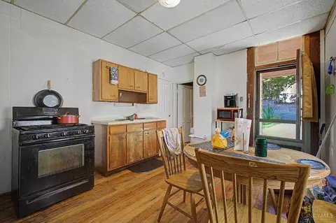 Kitchen - 1246 Quebec Rd, Cincinnati, OH 45205 photo 1 of 6