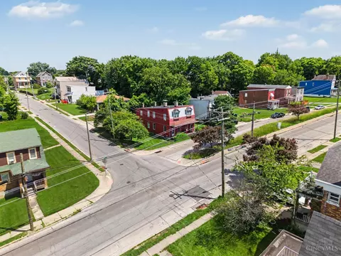 View/Area - 1246 Quebec Rd, Cincinnati, OH 45205 photo 7 of 8
