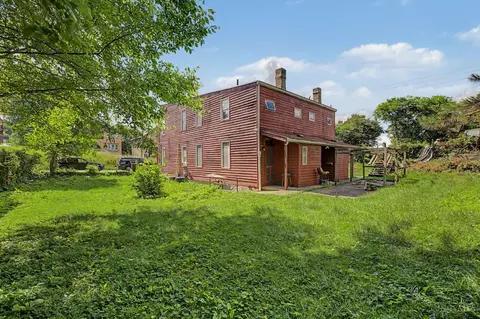 Exterior - 1246 Quebec Rd, Cincinnati, OH 45205 photo 5 of 5