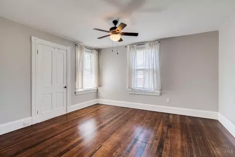 Bedroom - 3427 Stathem Ave, Cincinnati, OH 45211 photo 6 of 7