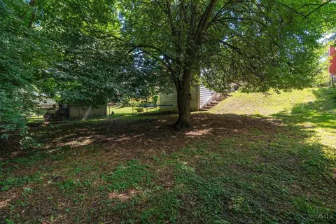 Exterior - 3427 Stathem Ave, Cincinnati, OH 45211 photo 12 of 14